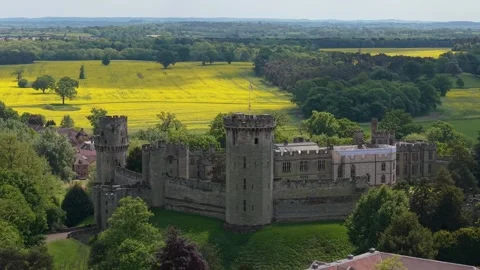 Orbiting the Castle Dungeon in Warwick with Green Meadows 스톡 동영상 331225042