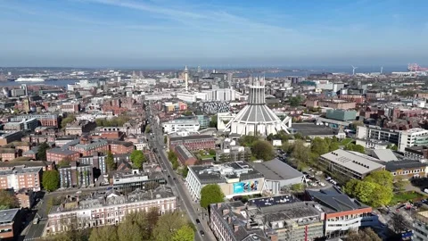 Orbiting Liverpool Metropolitan Cathedral view to city Video stock 333795456