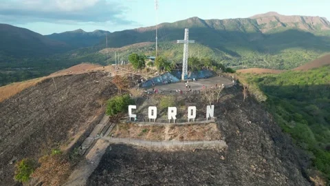 Orbiting Mount Tapyas, Coron, Philippines Stock Footage 303281893