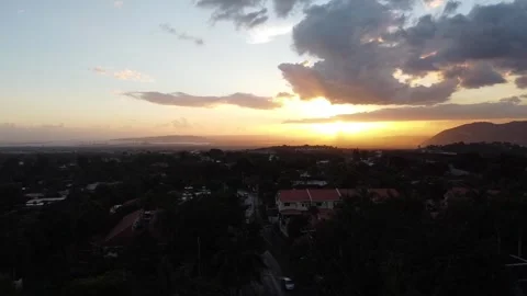 An orbiting shot of a Jamaican sunset Stockbeeldmateriaal 307918706