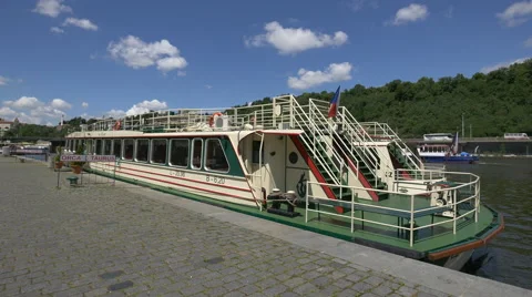 Orca Taurus Restaurant in Prague Video stock 55644925