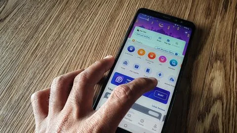 Ordering  tickets through digital on the application via KAI ACCESS Foto stock