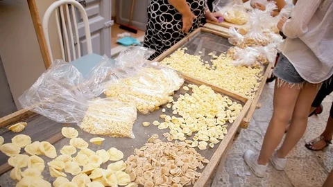 Orecchiette buyers Video stock 80094557