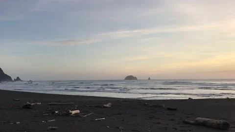 Oregon Coast Moving Timelapse: sunset from beach near Humbug Mountain Video stock 152486452