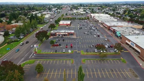 Oregon Drone shot over Commercial Area Stock-Footage 200044302