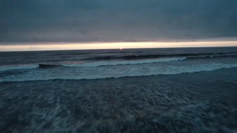 Oregon Ocean Sunset in Seaside 動画素材 251811705