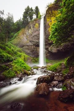 Oregon Waterfalls Corridor Stock Photos