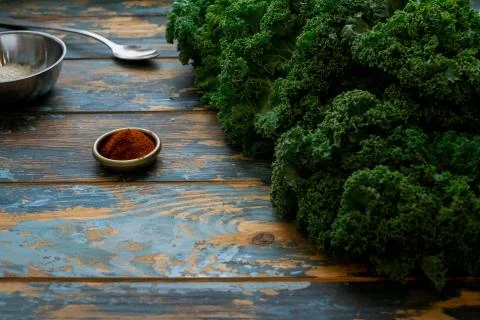 Organic kale with water droplets in closeup Stock Photos