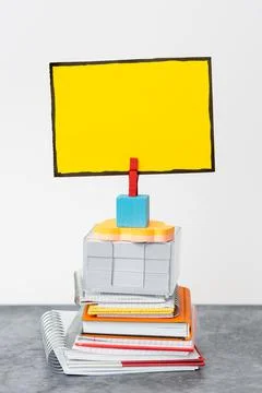 Organized Stack Note Pad, Bundle Notebooks, Neat Pile Documents, Pleasant Foto stock