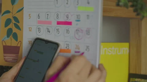 Organizing your Calendar Stock-Footage 235717923