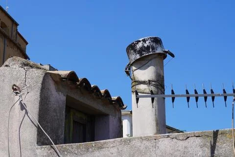 Original chimney cap. 스톡 사진
