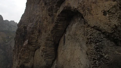 The original layers on stone rocks Stock Footage 104911648