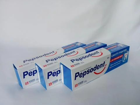 Original Pepsodent toothpaste on white background Stockfoto's