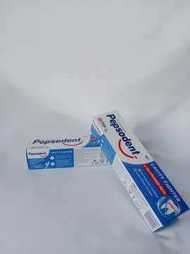 Original Pepsodent toothpaste on white background Stockfoto's
