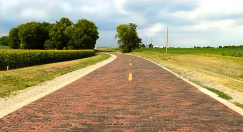 Original section of brick road on Route 66 near Auburn, Illinois Stock Photos