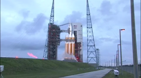 Orion Test Flight Liftoff 스톡 동영상 64803645