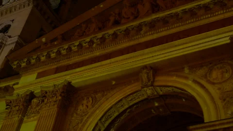 Ornate ancient building facade at night 库存影片 332990122