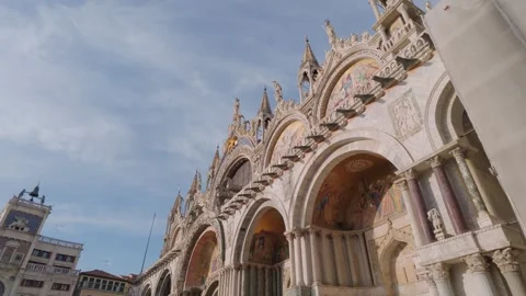 Ornate Facade of St Mark's Basilica in Venice Stock-Footage 343339908