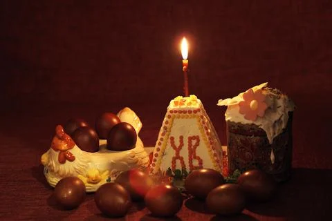 Orthodox Easter, painted eggs and Easter cake. Christian traditions. Stock Photos