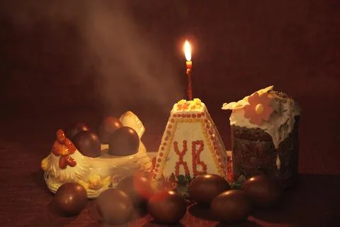 Orthodox Easter, painted eggs and Easter cake. Christian traditions. Stock Photos