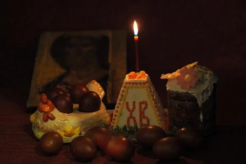 Orthodox Easter, painted eggs and Easter cake. Christian traditions. Stock Photos