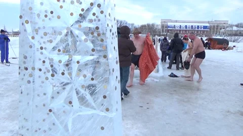 ORTHODOX HOLIDAY OF EPIPHANY. ICE-HOLE ON SMOLINO LAKE. CHELYABINSK. 8 Stock Footage 59791816