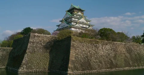 Osaka Castle in Spring Video stock 76752311