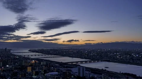 Osaka City Night View Timelapse, High Angle Overview and River Scenery 库存影片 334557978