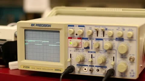 Oscilloscope 1 Vídeos de archivo 10716620