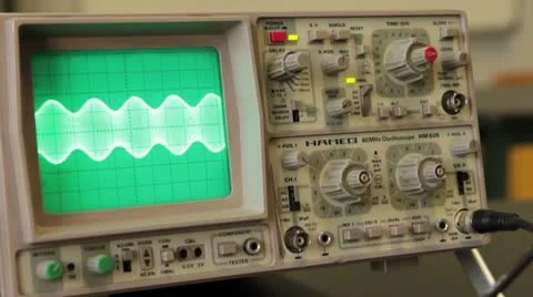 Oscilloscope Stock Footage 8922601
