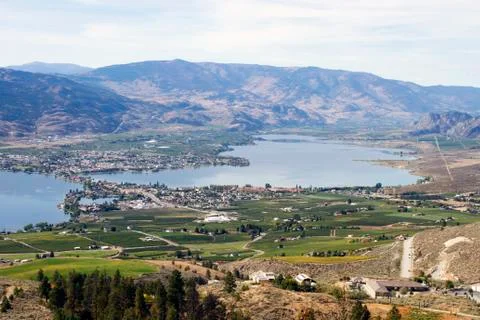 Osoyoos Lake Vineyard Photos
