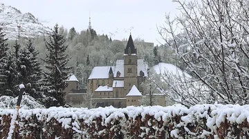 Oswaldikirche in EISENERZ, Austria, Winter Stock Footage 85613152