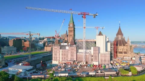 Ottawa, ON, Canada – May 28, 2026: Parliament Hill Center Block construction 库存影片 335846802