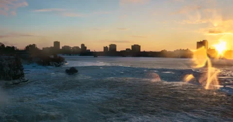 Ottawa river waterfall sunset timelapse Stock-Footage 265568358