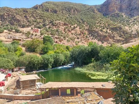 The Oum Rabia river, flowing through the Atlas Mountains in Morocco Stock Photos