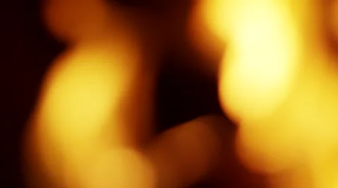 Out of focus flames at fireplace in the evening 库存影片 42255901