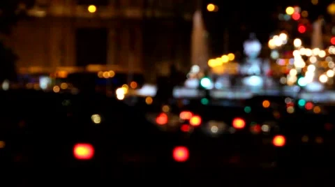 Out of focus light of traffic on the streets of Madrid, Spain 動画素材 42688501