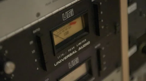 Outboard Rack Pan 2 Stock Footage 46522151