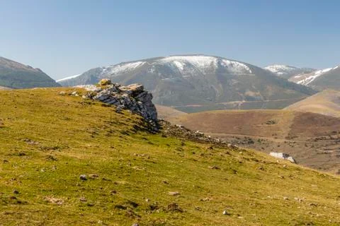 Outcroping looking at the valley Stock Photos