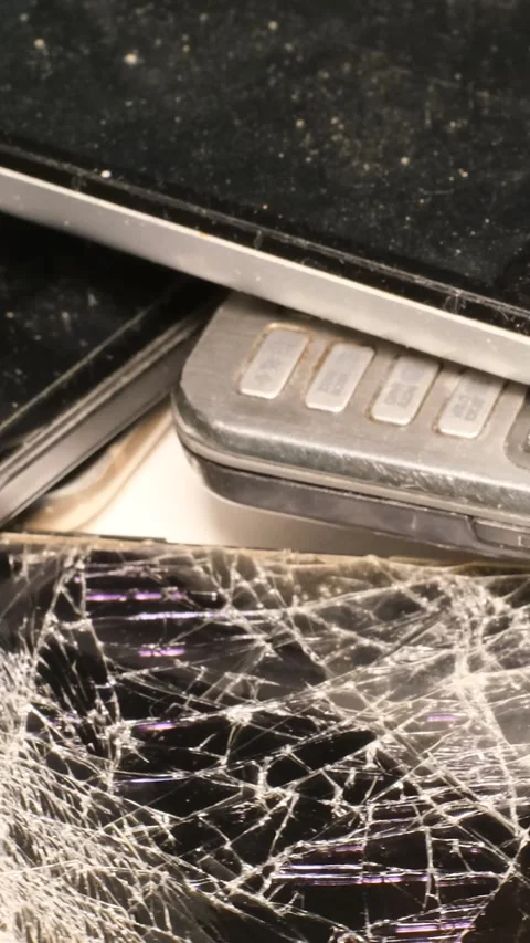 Outdated models of mobile phones and smartphones. Video rotation. Vertical video Video stock 250387277