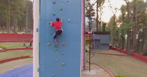 Outdoor bouldering, Stock Footage 122354515