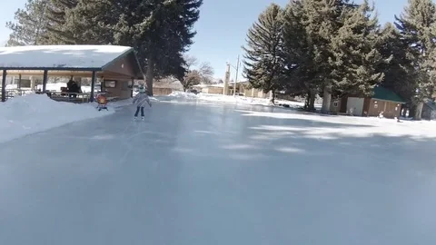 Outdoor ice skating 3 Vidéo 84038025