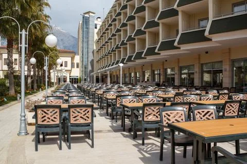 Outdoor seating in empty hotel 스톡 사진