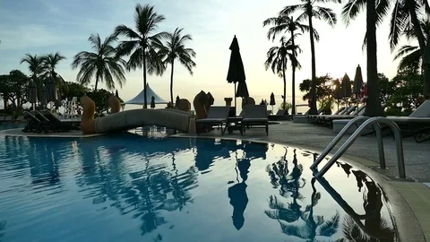 Outdoor swimming pool Video stock 76154567