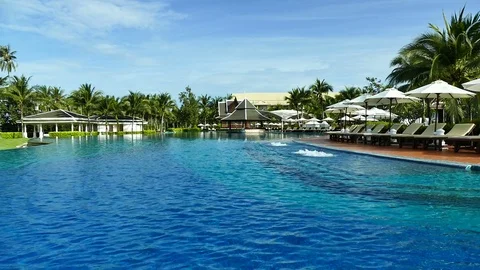 Outdoor swimming pool Video stock 76540851