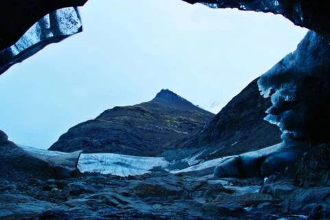 Outer view from Icelandic ice cave Stock-Fotos