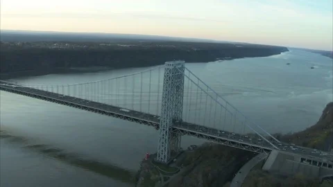 Outgoing view of george washington bridge Stock Footage 75203787