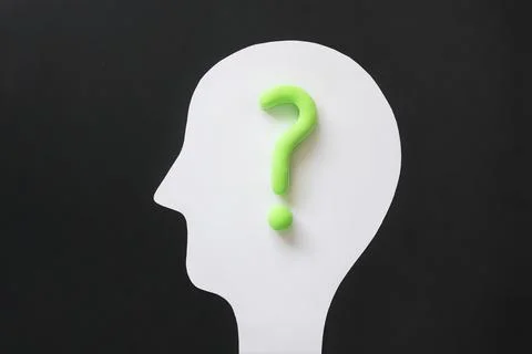 Outline of head with question mark inside human mind. Concept of innovation, Foto stock
