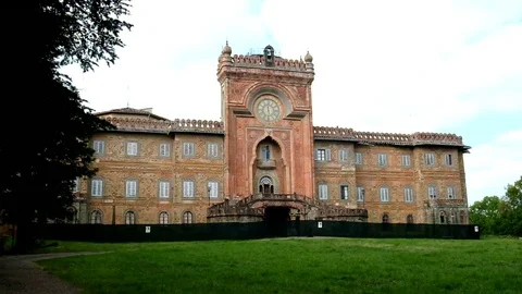 Outside view of the ancient castle of Sammezzano, Tuscany Italy 库存影片 75347887
