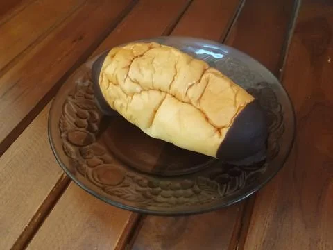Oval bread with brown edges Foto stock